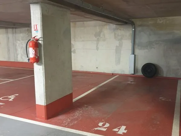 Parking sécurisé - 29 avenue Léon Gambetta