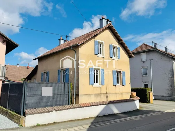 Maison - 5 pièces - 115m²