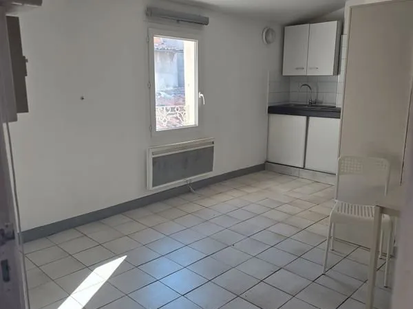 Studio ecusson centre ville montpellier