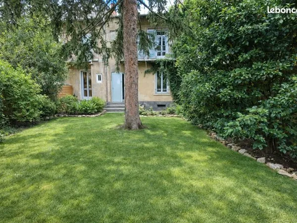 Appartement 3 pièces 85 m²