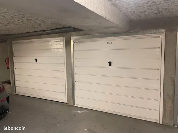 Lots de 4 garages LYON PERRACHE /CONFLUENCE