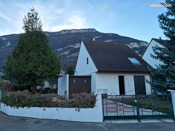 Maison à Sassenage : 116m², 3 chambres, Jardin 460m²