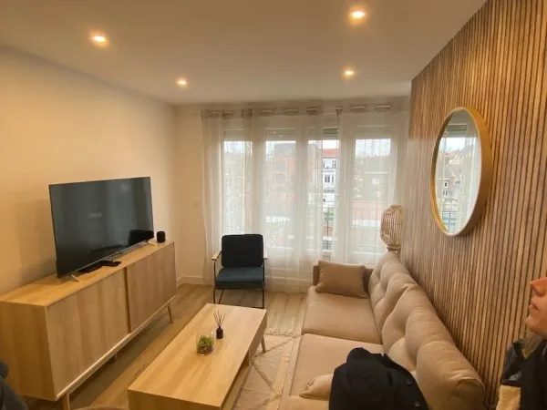 Loue chambre dans appartement 72m²