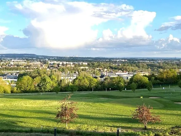 INVESTISSEMENT LOCATIF - ENNERY - Résidence de tourisme Le Green des Impressionnistes - 6,71 de rent