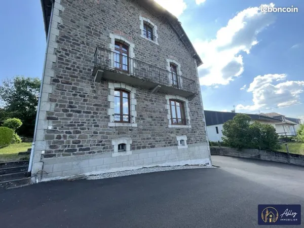 Maison 7 pièces 180 m²