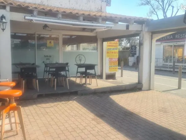 Local a la plage