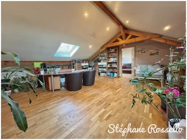 Maison 5 pièces 165 m²