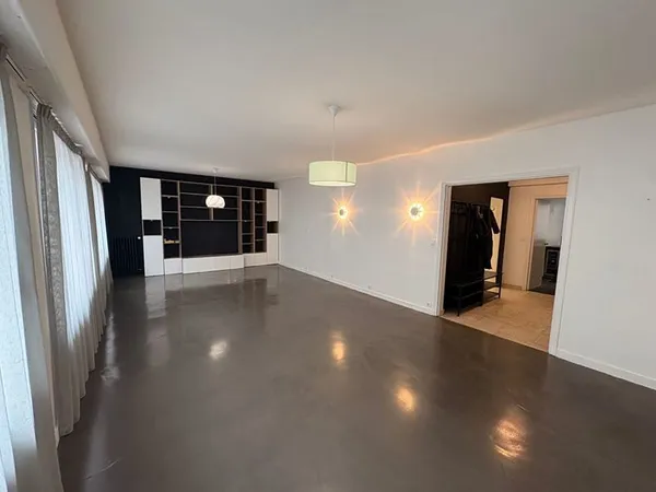Appartement Angers hyper centre/ gare dans résidence avec ascenseur de 2 chambres avec parking