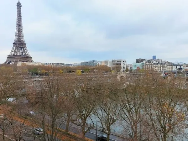 Appartement 2 pièces 81 m²