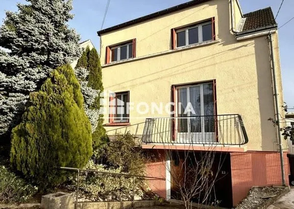 Maison 4 pièces 100 m²