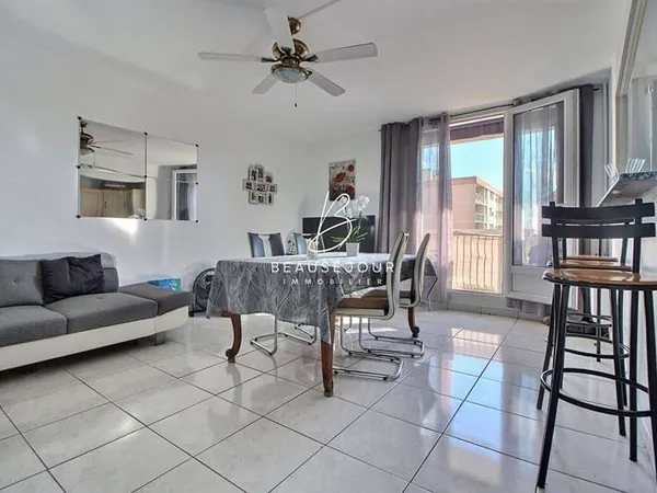 Appartement 5 pièces 93 m²