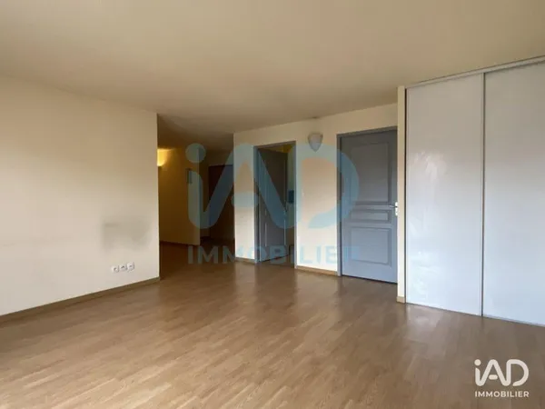Local commercial 1 pièce 40 m²