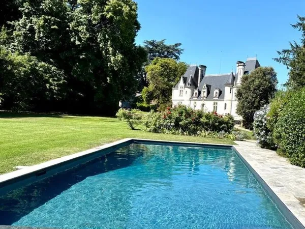 Château sur Loches