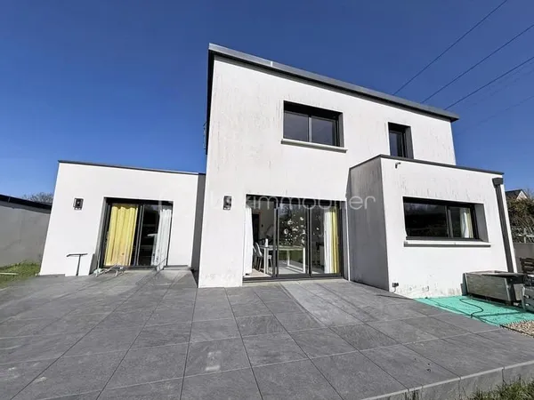 Maison familiale - 4 chambres - Jardin clos - Garage - DPE A - Pencran