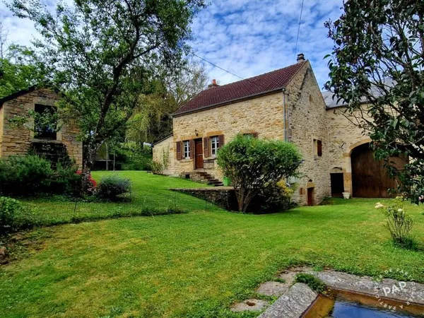 Maison 3 pièces 90 m²