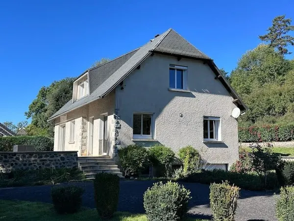 Maison 5 pièces 141 m²