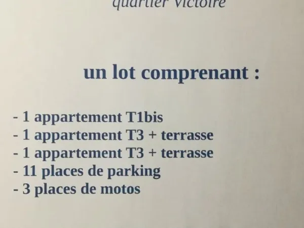 11 places de parking + 3 appartements quartier Victoire