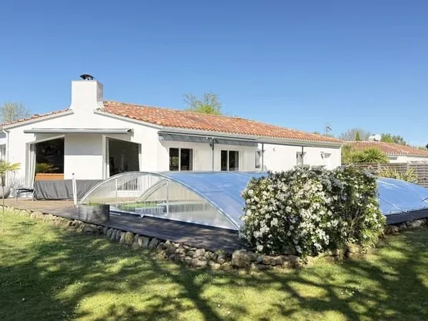 Maison Vente Sainte-Foy 10p 138m² 483000€