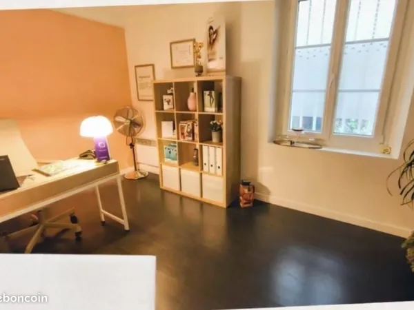 Local, bureau, cabinet médical paramédical hypercentre