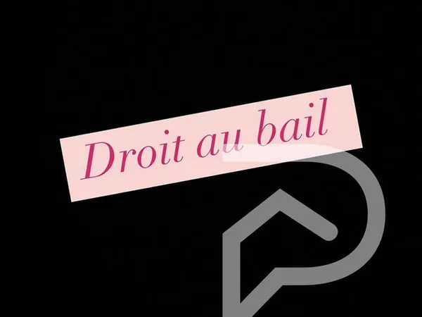 Droit au bail - Local de 160 m² proche centre ville Sète