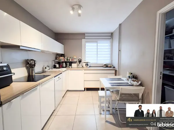 Appartement 4 pièces 82 m²