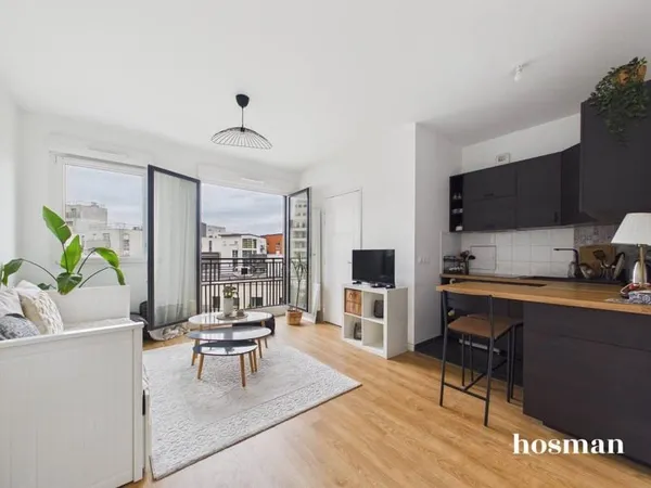 Appartement 1 pièce de 31,16 m² exposé sud - Cuisine récente - Rue Dora Maar, Saint-Ouen-sur-Seine
