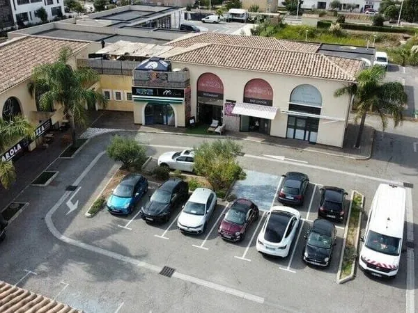 Local commercial 66 m²