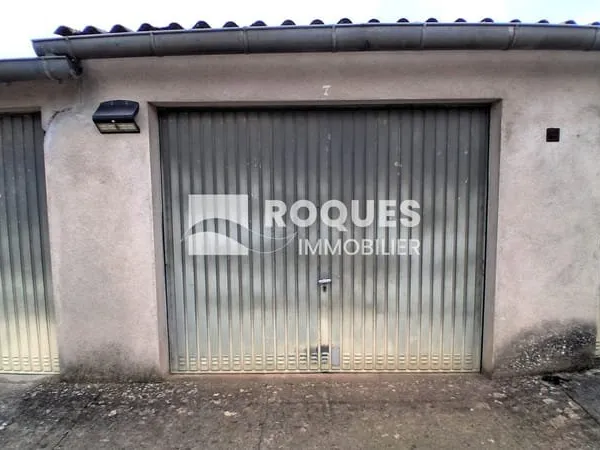 Garage 14m2 proche parc de la Victoire