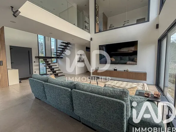 Maison 5 pièces 187 m²