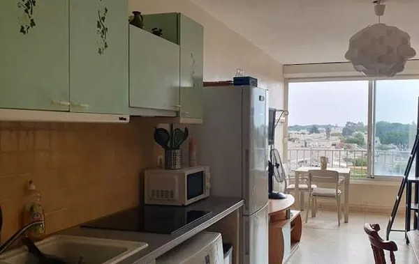 Studio 1 pièce 25 m²