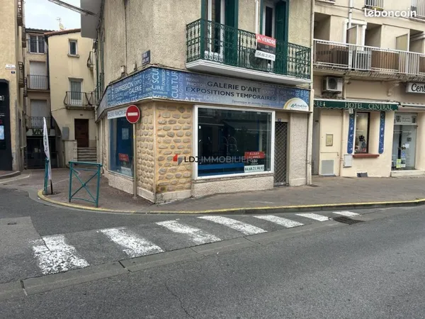 Local 30 m² Amélie-les-Bains-Palalda