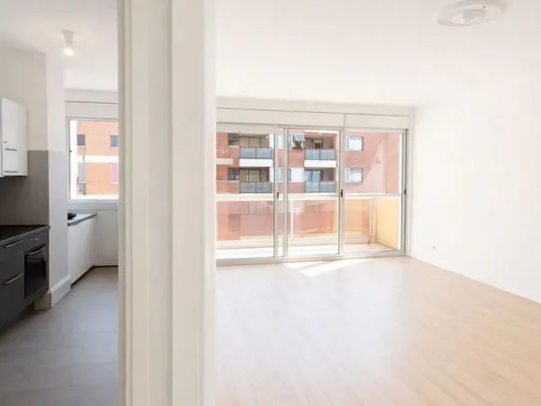 Toulouse Saint-georges grand Appartement Type 2 avec terrasse, lumineux et ascenseur