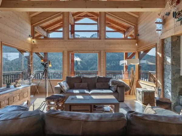 Chalet 5 pièces 300 m²