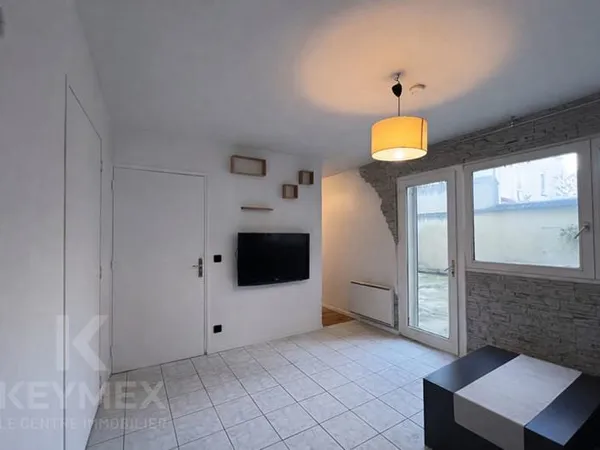 Appartement Brie Comte Robert 2 pièce(s) 30 m2