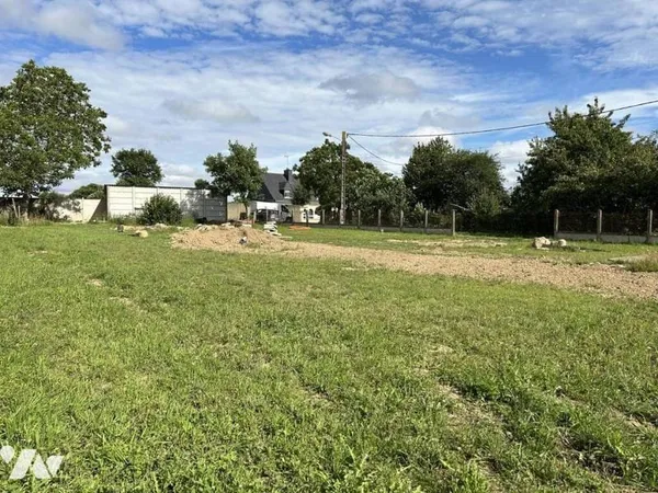 Terrain constructible 602 m²