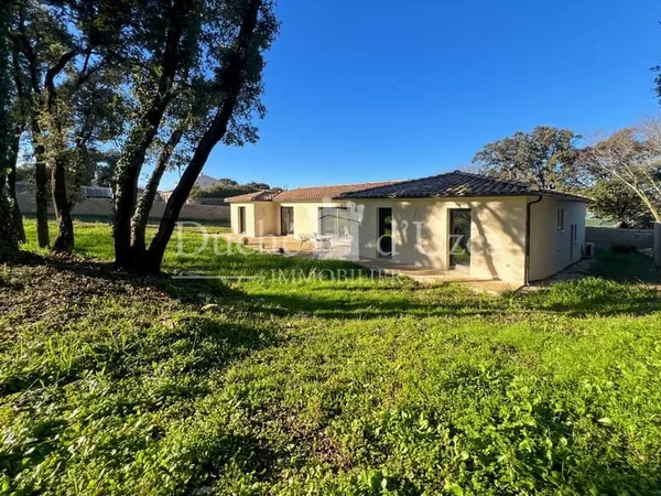 Maison Vente Uzès 5p 120m² 545000€