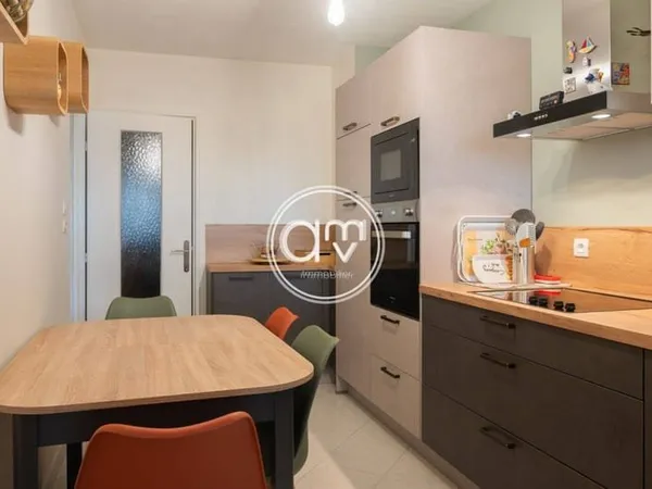 Appartement 4 pièces 76 m²