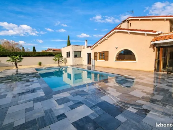 Maison 6 pièces 174 m²
