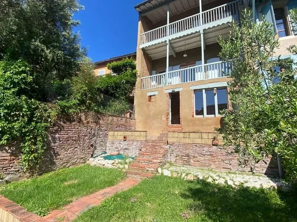 Maison 5 pièces 170 m²