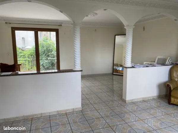 Maison 6 pièces 190 m²