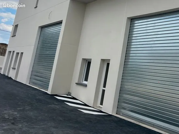 🏗️ Local d'Activité 136 m² - Idéal Artisan / PME