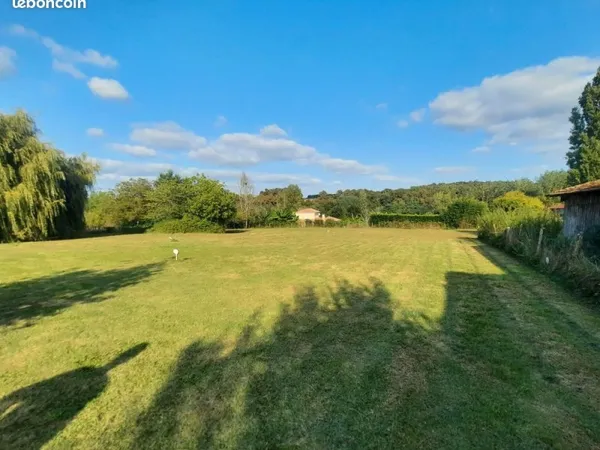 Terrain constructible Aux portes de Marmande