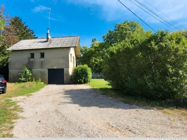 Maison 85 m terrain 1500m2 Cousance