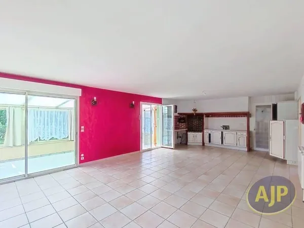 Maison de plain-pied 3 pièces 80 m²