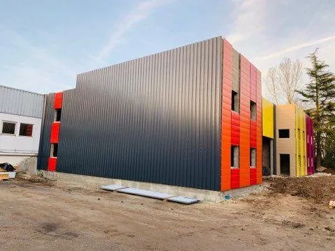 Local d'activités de 148m²