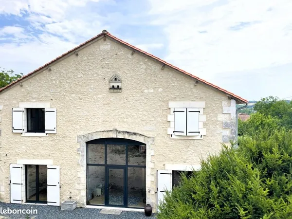 Propriété 9 pièces 275 m²