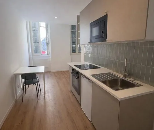 Appartement T2 meublé - refait à neuf