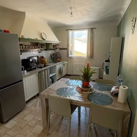 Location T3 CV Gignac la nerthe
