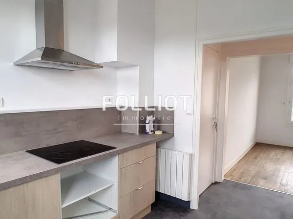 A LOUER - PERCY Centre ville - F3 - 53 m² - 1er étage