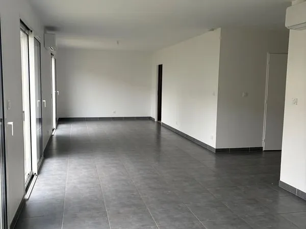 A louer - maison t8